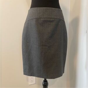 Never Worn! RW&CO. Ava Grey Herringbone Pencil Skirt 21”